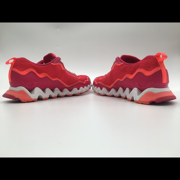 ❗️SOLD❗️ Reebok Zigtech Tennis Running shoes size 6 - Picture 6 of 8